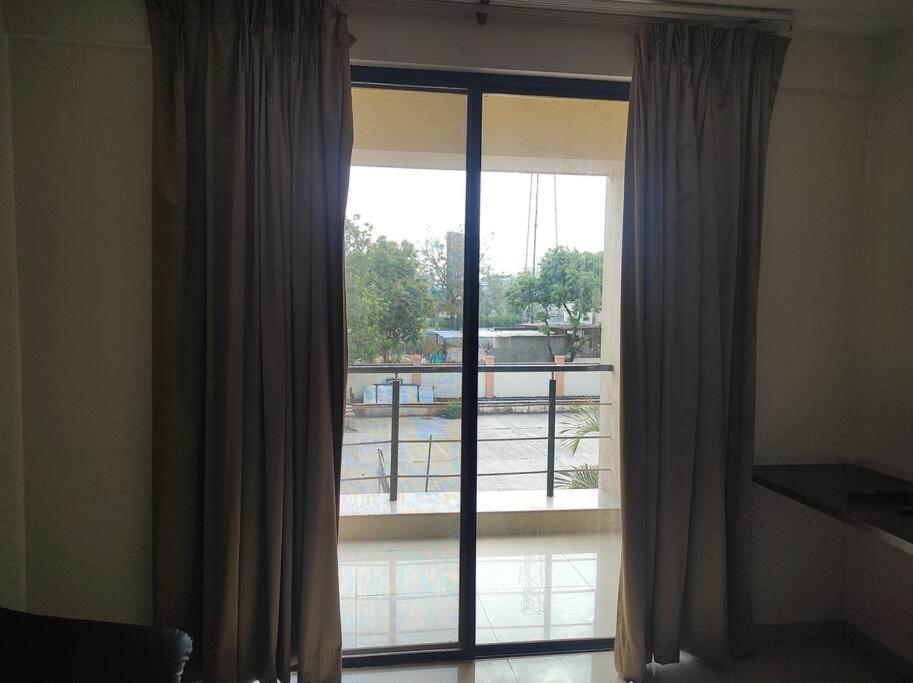 1bhk Ac Service 116 *